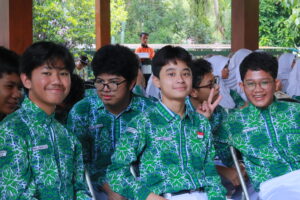 Kegiatan Study Tour dan Kunjungan Industri