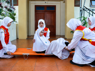 Palang Merah Remaja (PMR)