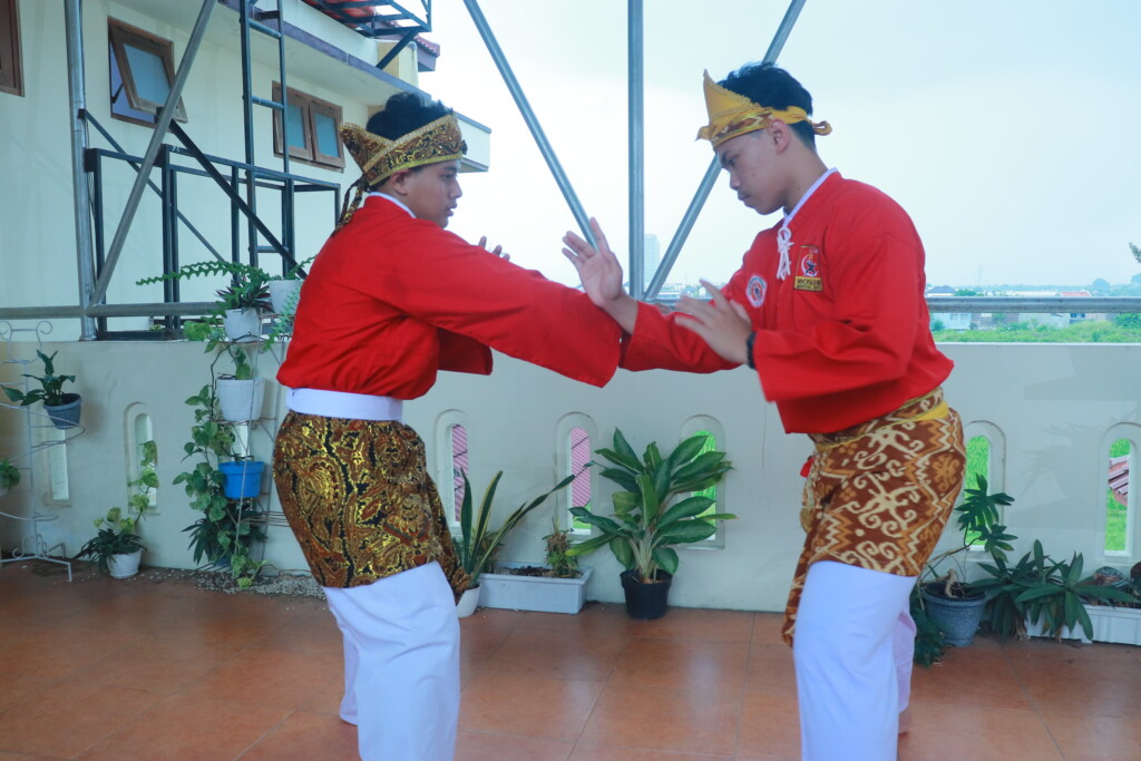 Al Azhar Seni Bela Diri (ASBD)