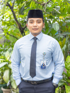 Lutfi Izuddin, M.Pd.