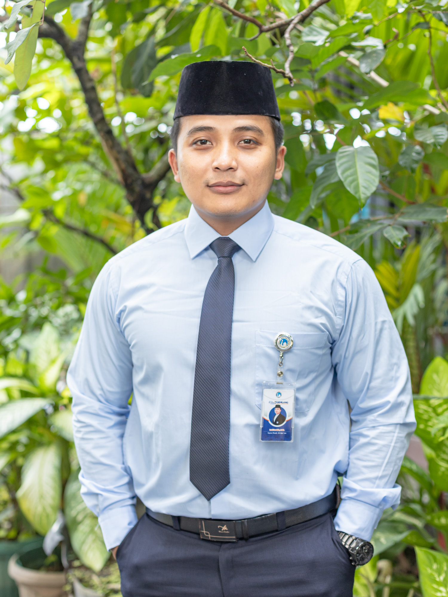 Lutfi Izuddin, M.Pd.