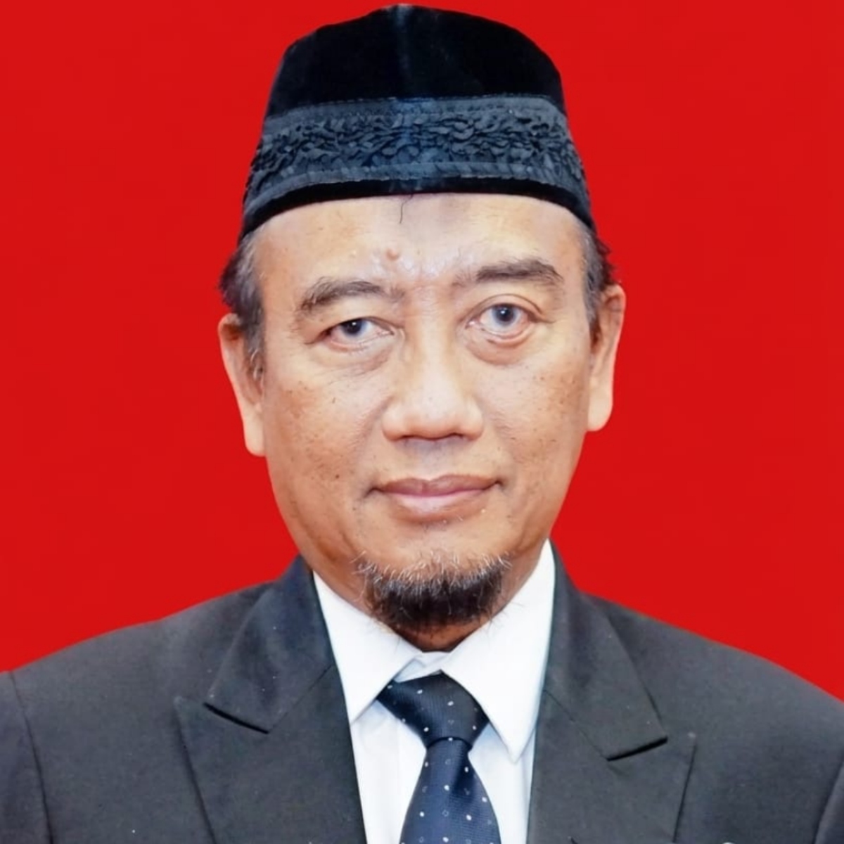 Prof. Dr. dr. Reviono, Sp.P(K) (Dekan Fakultas Kedokteran UNS)